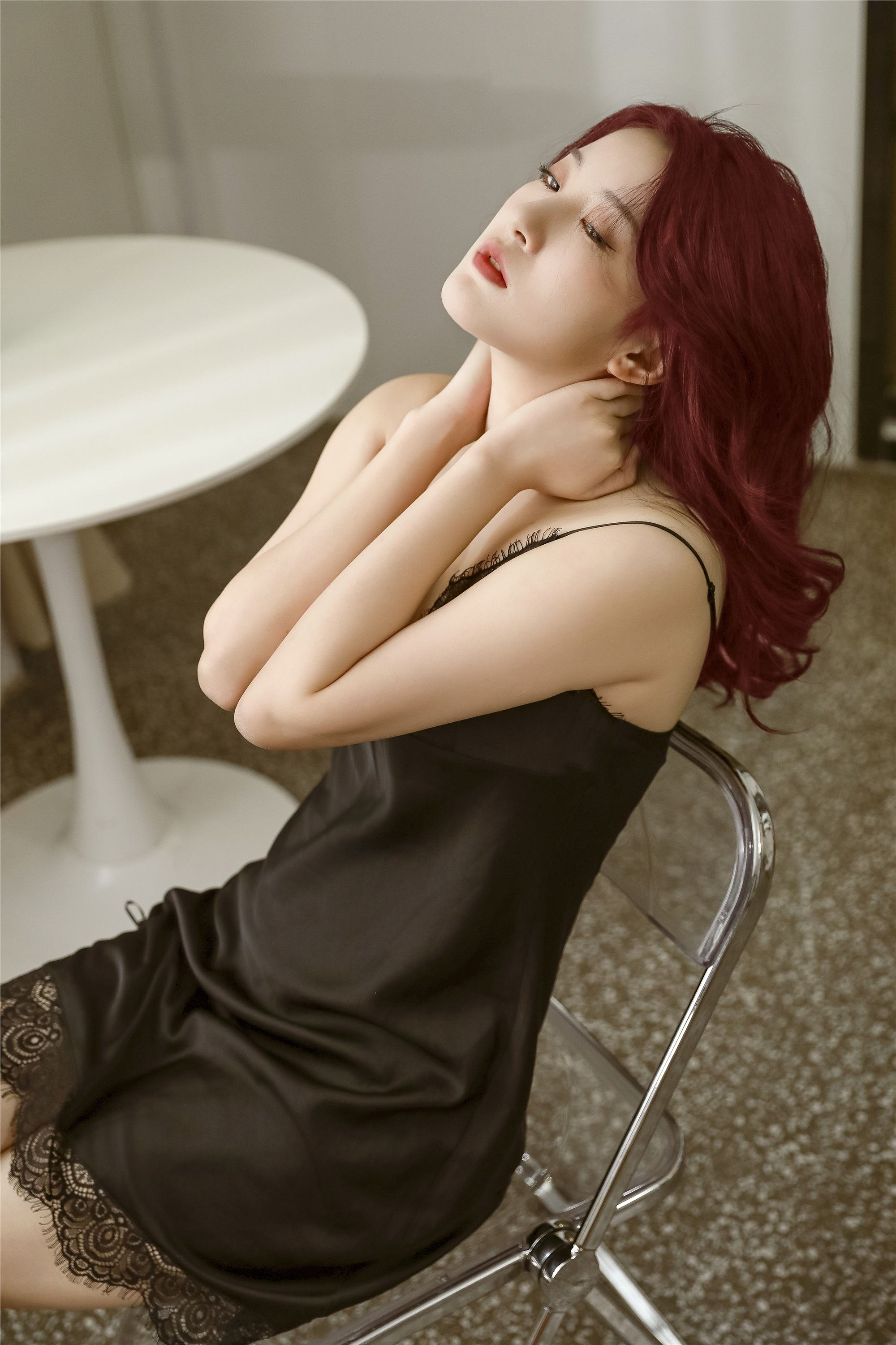 YITUYU艺图语 2025.02.03 RED HAIR 斐贤